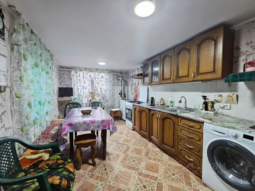 Дом в Краснодарский край, Северский район, Афипское городское ... - Фото 1