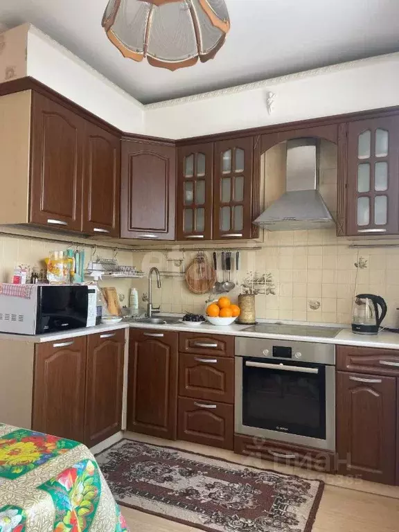 3-к кв. Свердловская область, Екатеринбург ул. Шейнкмана, 130 (71.8 м) - Фото 0