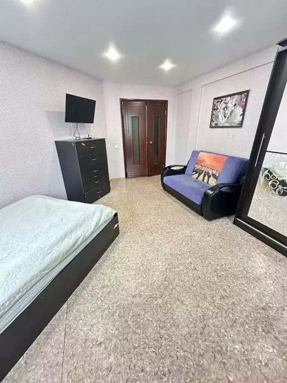 1-к кв. Татарстан, Зеленодольск ул. Шустова, 4 (42.0 м) - Фото 2