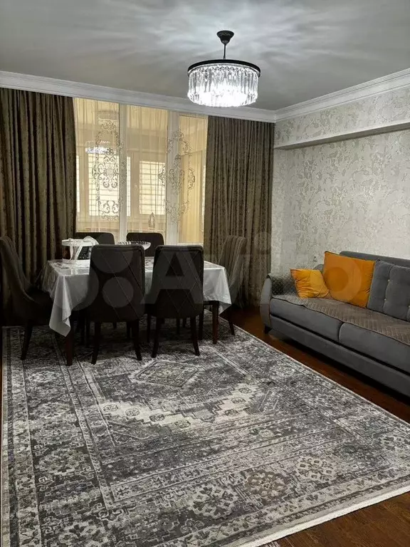 3-к. квартира, 90 м, 2/9 эт. - Фото 0