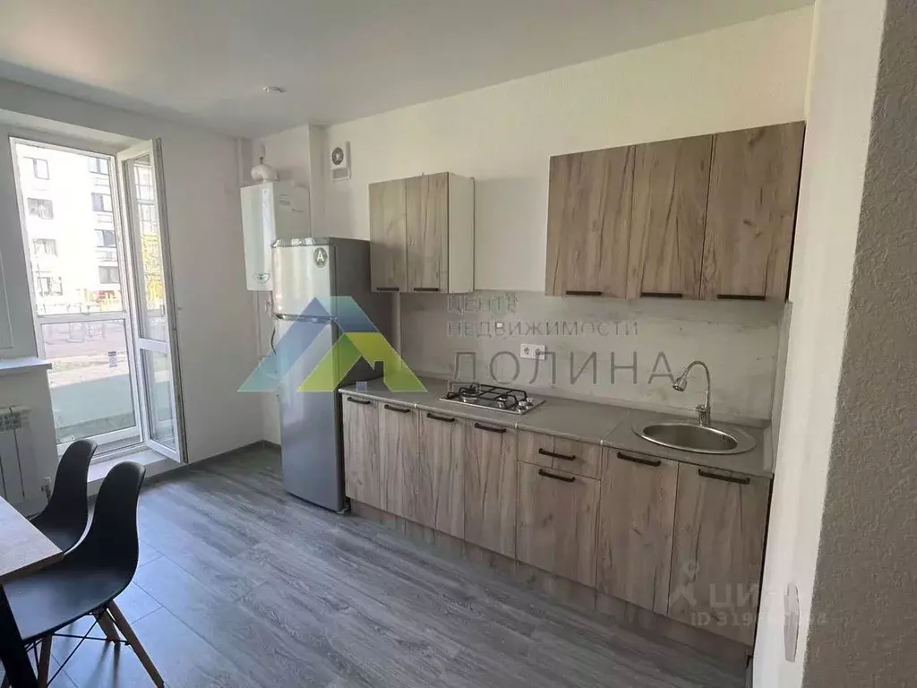 1-к кв. Волгоградская область, Волгоград ул. Добрушина, 45 (35.3 м) - Фото 0