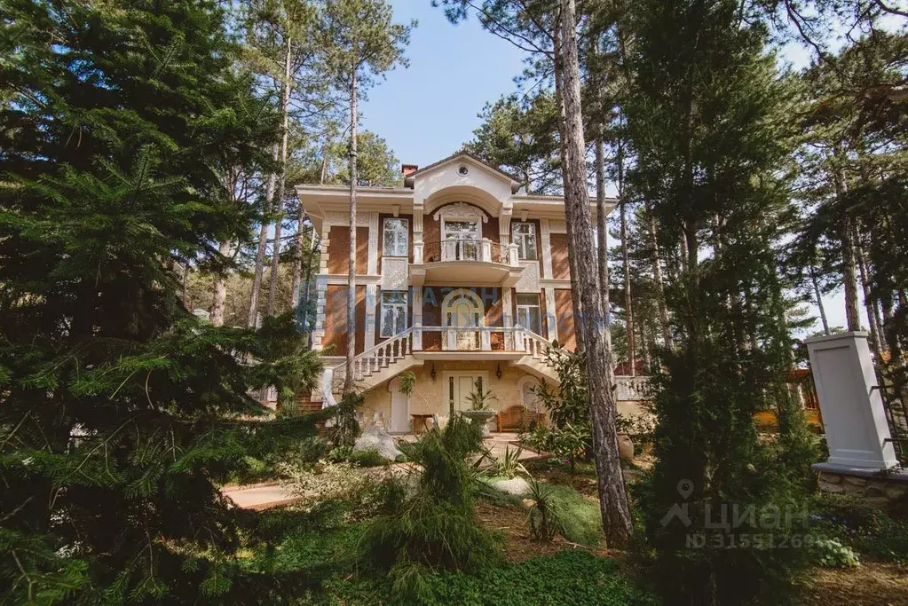 Дом в Крым, Ялта городской округ, пос. Горное 31А (330 м) - Фото 0