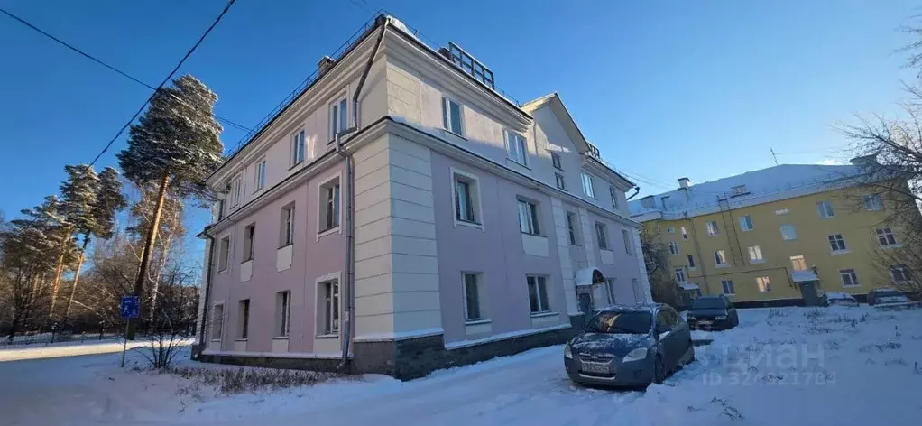 2-к кв. Свердловская область, Новоуральск ул. Фурманова, 14 (60.0 м) - Фото 1