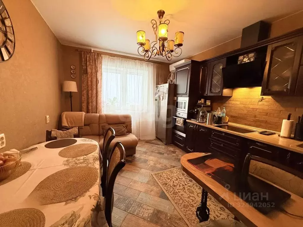 2-к кв. Брянская область, Брянск ул. Луначарского, 7А (60.4 м) - Фото 2