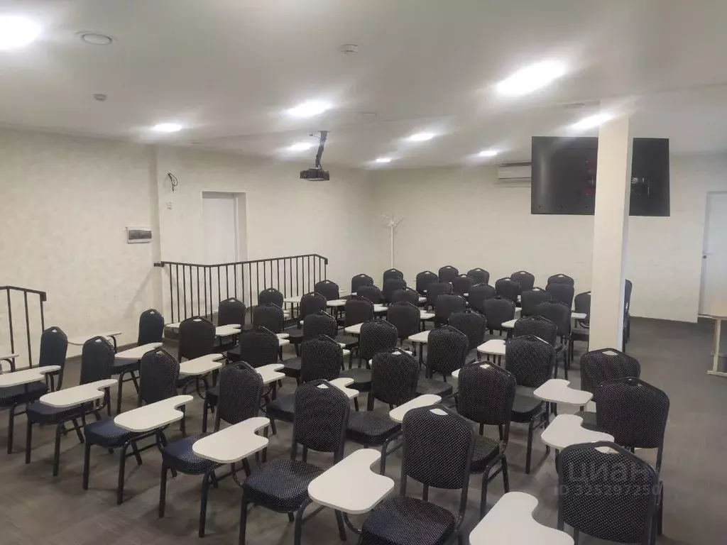 Офис в Удмуртия, Ижевск ул. Ухтомского, 24 (105 м) - Фото 2