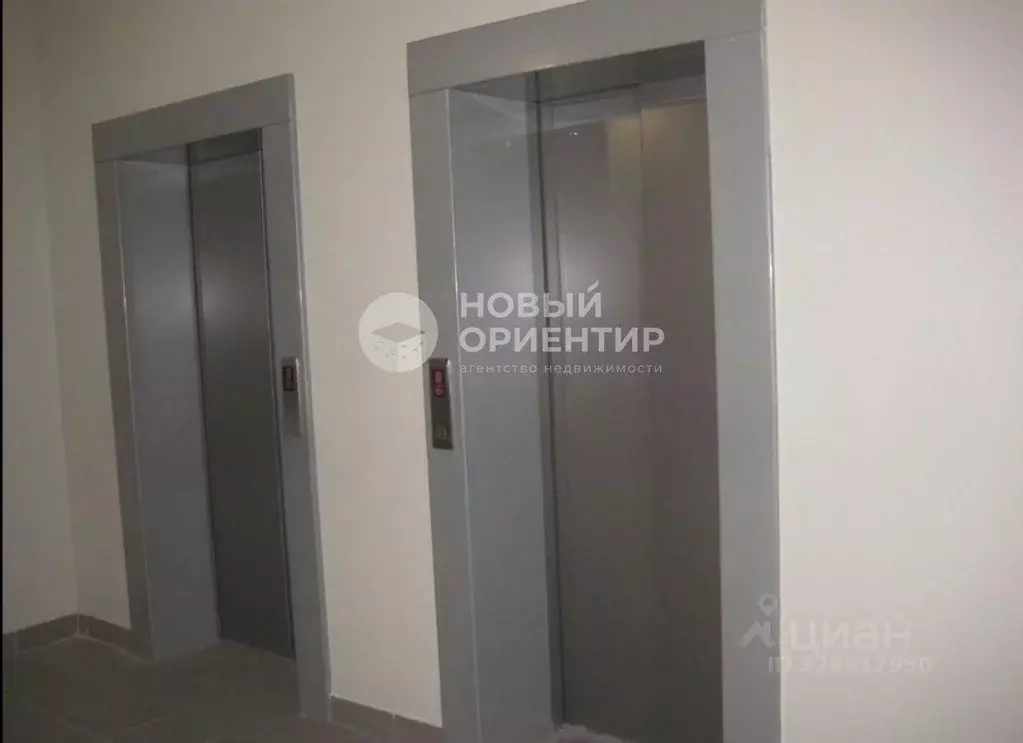 Студия Свердловская область, Екатеринбург Уктус жилрайон, Светлый мкр, ... - Фото 2