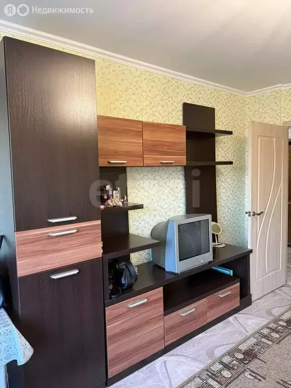 1-комнатная квартира: Чебоксары, улица Пирогова, 1к4 (42.5 м) - Фото 0