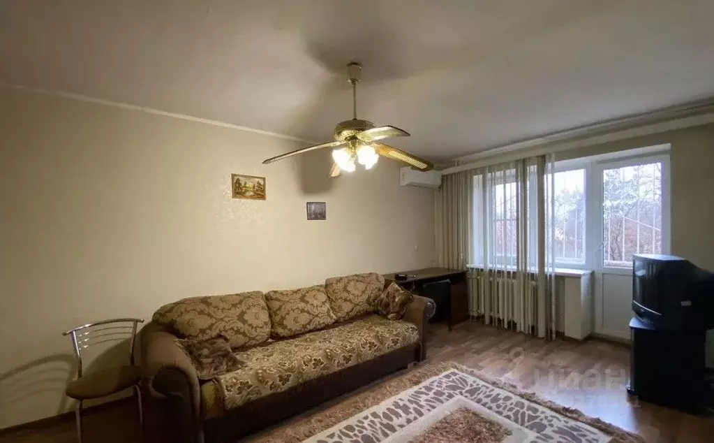 1-к кв. Волгоградская область, Волгоград ул. Калинина, 3 (33.5 м) - Фото 1