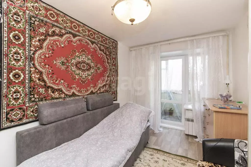 3-комнатная квартира: Тюмень, улица Энергетиков, 45А (65.3 м) - Фото 1