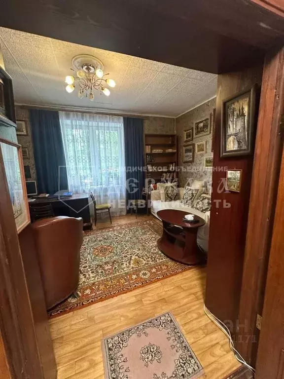 2-к кв. Кемеровская область, Кемерово Весенняя ул., 19 (57.9 м) - Фото 0
