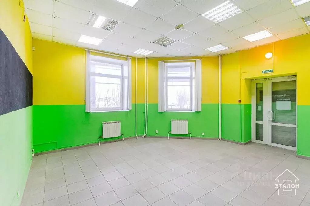 Торговая площадь в Омская область, Омск ул. Марченко, 11 (135 м) - Фото 2