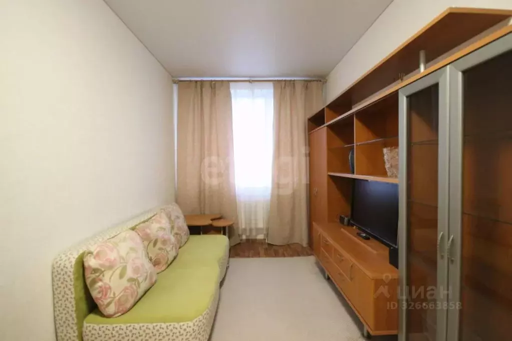 1-к кв. Ямало-Ненецкий АО, Новый Уренгой Строителей мкр, 7/2 (30.0 м) - Фото 1