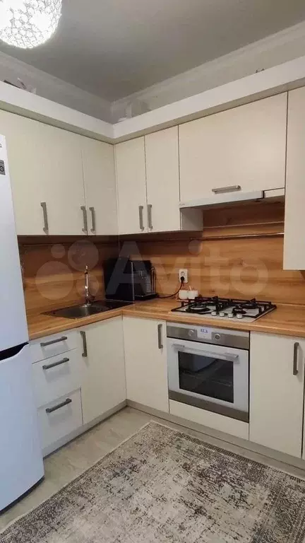 1-к. квартира, 36,5 м, 1/3 эт. - Фото 0
