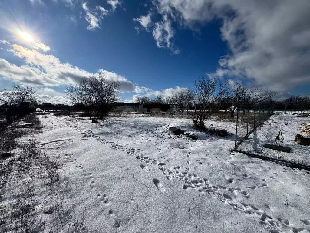 Участок в Крым, Симферопольский район, Урожайновское с/пос, Связист ... - Фото 1