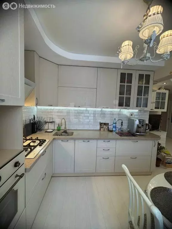 4-комнатная квартира: Ангарск, 22-й микрорайон, 3 (100 м) - Фото 2