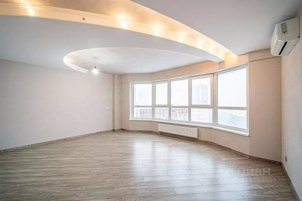 2-к кв. Пермский край, Пермь ул. Чернышевского, 15А (81.0 м) - Фото 0