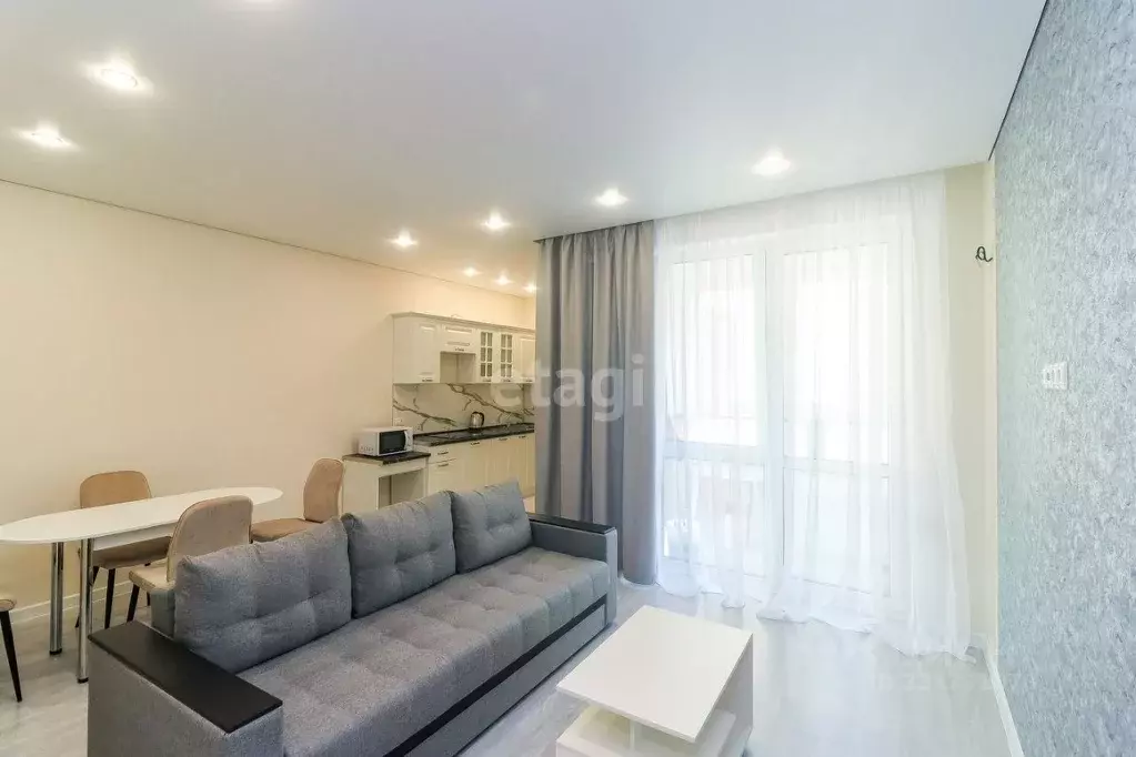 1-к кв. Тюменская область, Тюмень ул. Московский Тракт, 83к6 (55.0 м) - Фото 2