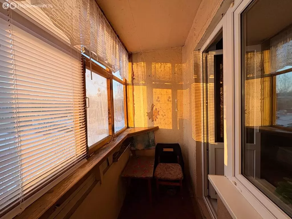 3-комнатная квартира: посёлок Ставрово, Школьная улица, 3 (70.9 м) - Фото 1