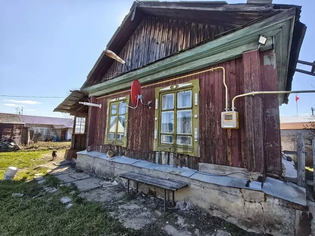 Дом в Челябинская область, Чебаркульский муниципальный округ, с. ... - Фото 1