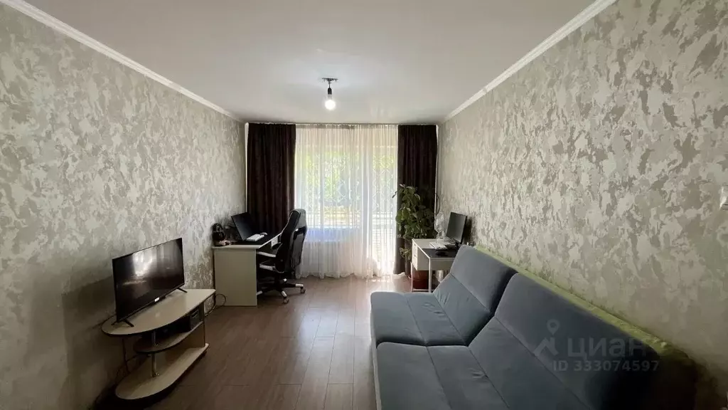 2-к кв. Хакасия, Абакан просп. Дружбы Народов, 8 (44.3 м) - Фото 1