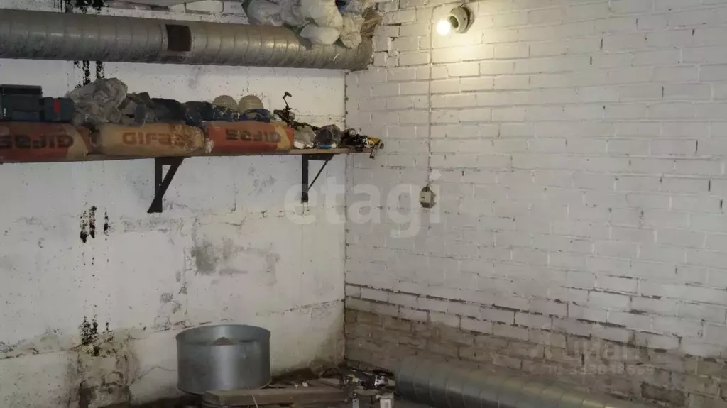 Гараж в Тюменская область, Тюмень ул. Александра Матросова, 1к2 (36 м) - Фото 1
