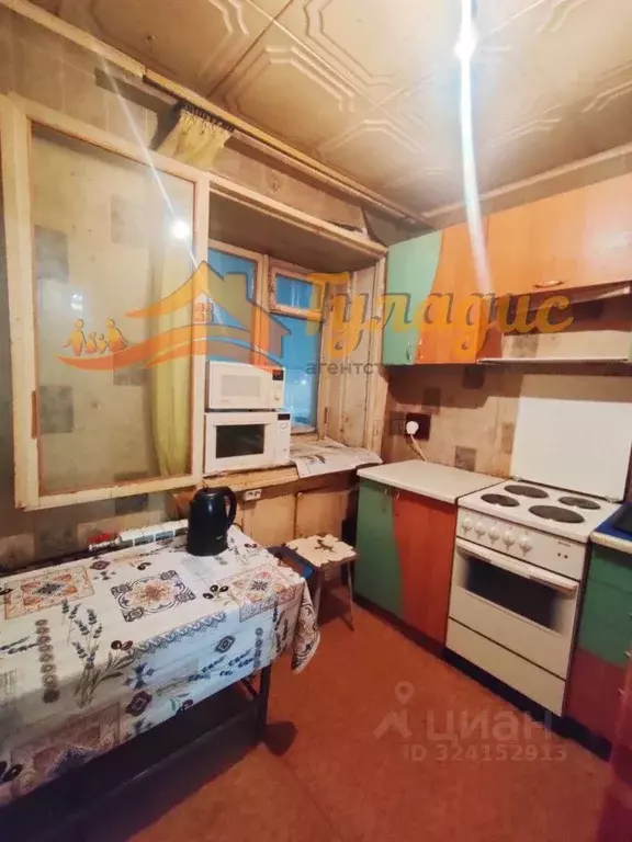 3-к кв. Красноярский край, Норильск Ленинский просп., 31к2 (54.5 м) - Фото 1