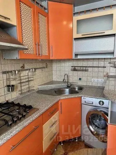 3-к кв. Белгородская область, Белгород ул. Есенина, 48 (71.5 м) - Фото 2
