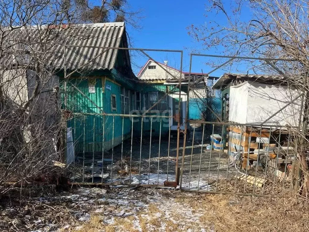 Дом в Приморский край, Владивостокский городской округ, пос. Трудовое ... - Фото 1