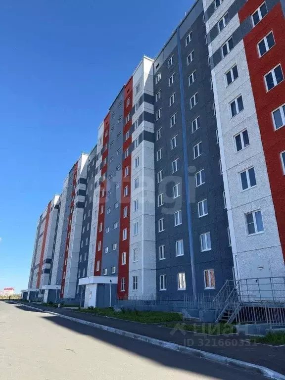 1-к кв. Курганская область, Курган Заозерный жилрайон, 8-й мкр, 5 ... - Фото 0