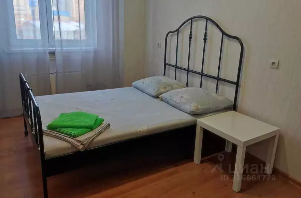 2-к кв. Омская область, Омск бул. Архитекторов, 13 (60.0 м) - Фото 0