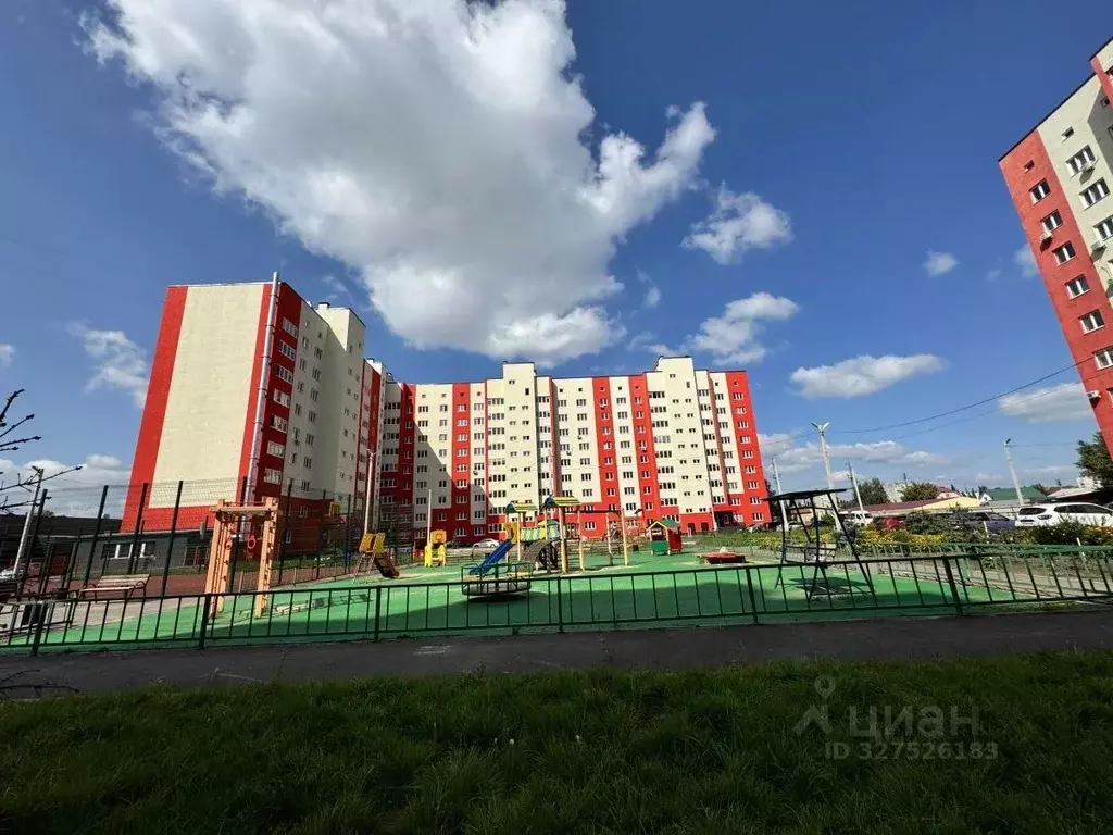 3-к кв. Башкортостан, Стерлитамак ул. 7 Ноября, 5 (68.0 м) - Фото 2