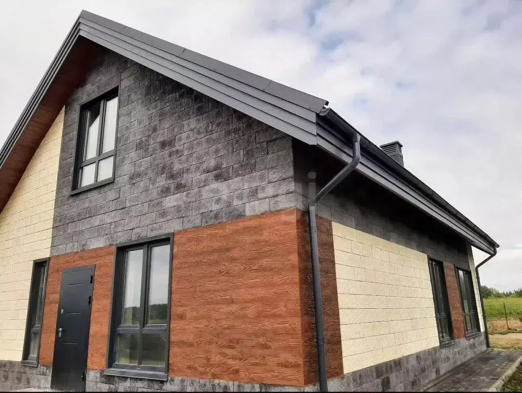 Дом в Калининградская область, Зеленоградск ул. Армавирская, 2 (169 м) - Фото 0