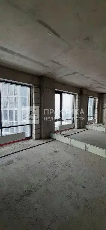 Продается 3-комнатная квартира - Фото 1