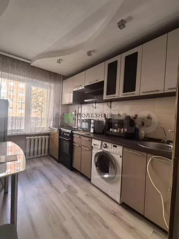 2-к. квартира, 63 м, 3/9 эт. - Фото 0