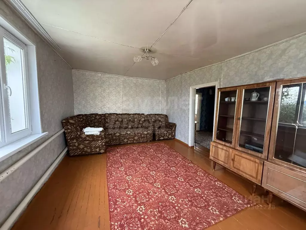 Дом в Оренбургская область, Соль-Илецкий муниципальный округ, с. ... - Фото 0