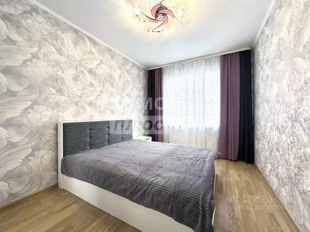 2-к кв. Нижегородская область, Нижний Новгород Деловая ул., 20 (64.0 ... - Фото 1