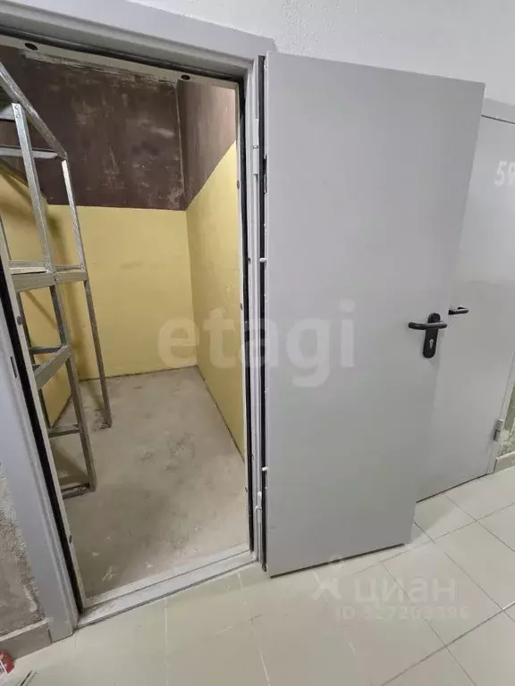 Склад в Тюменская область, Тюмень Ставропольская ул., 160 (4 м) - Фото 1