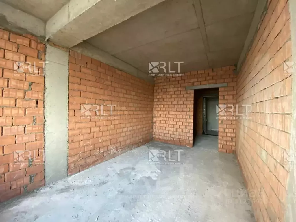 2-к кв. Дагестан, Махачкала ул. Арухова, 7 (88.0 м) - Фото 0