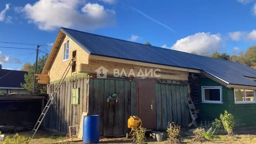 Дом в Ленинградская область, Волховский район, Сясьстройское городское ... - Фото 0