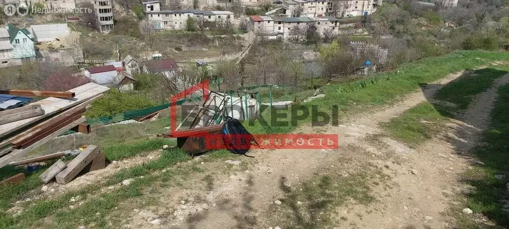 Участок в Севастополь, садоводческое товарищество Восход-2, 60 (5.9 м) - Фото 0