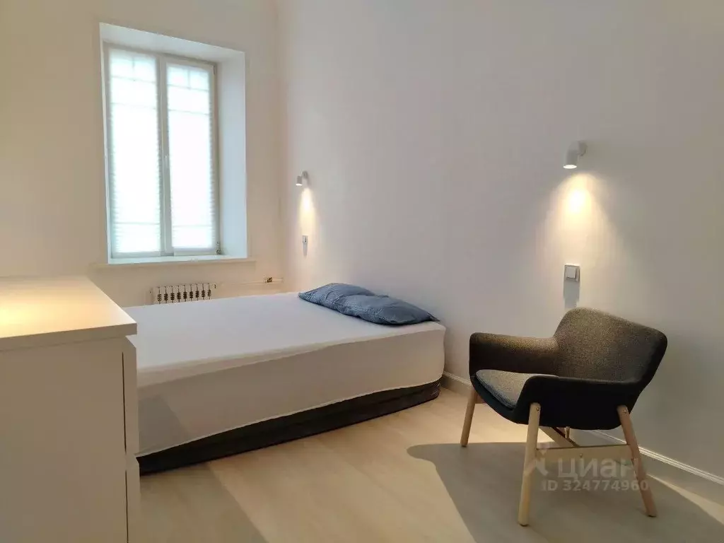 Комната Москва 1-й Неопалимовский пер., 10 (16.0 м) - Фото 2