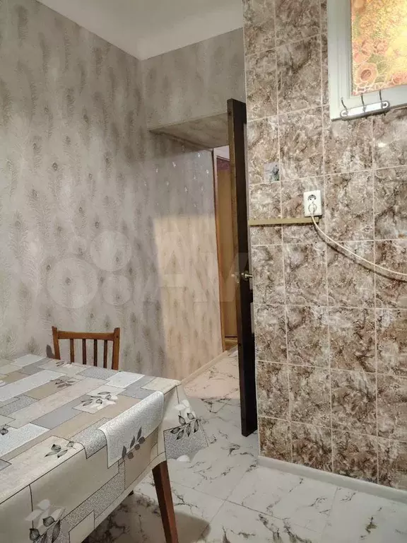 2-к. квартира, 43 м, 1/5 эт. - Фото 1