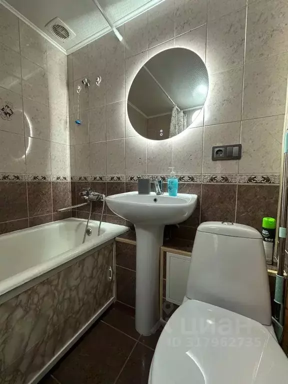 1-к кв. Татарстан, Казань ул. Красной Позиции, 3а (40.0 м) - Фото 1