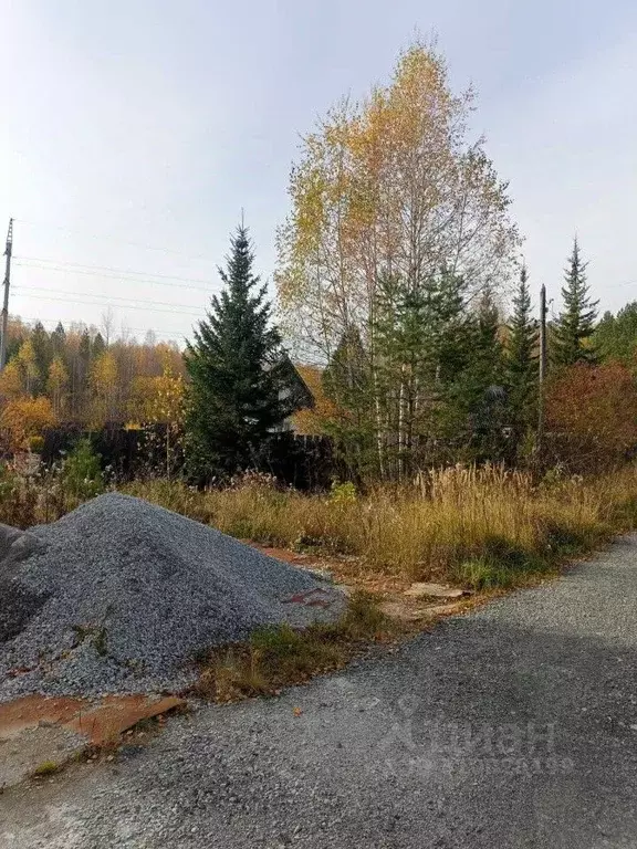 Участок в Свердловская область, Березовский городской округ, пос. ... - Фото 1