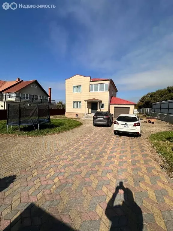 Дом в Уссурийск, Хабаровская улица, 83 (307.8 м) - Фото 1