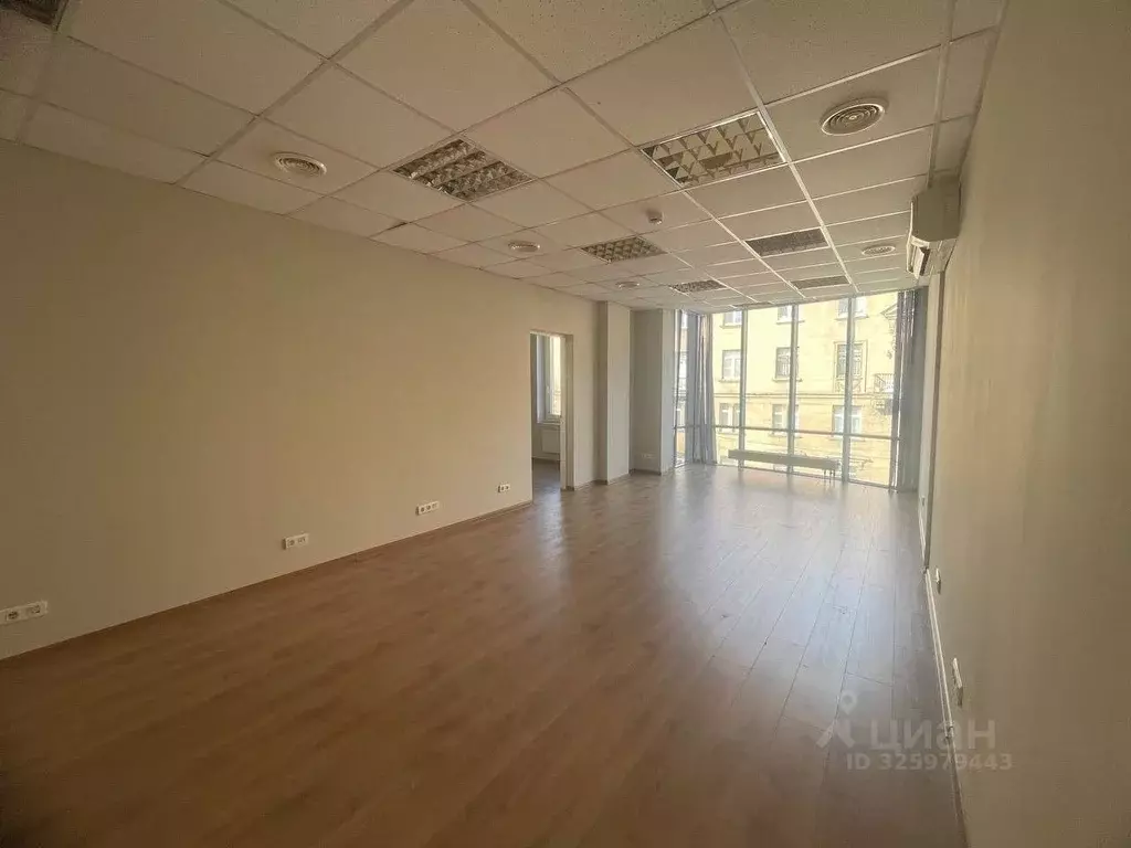 Офис в Санкт-Петербург просп. Малый Васильевского острова, 22 (135 м) - Фото 2