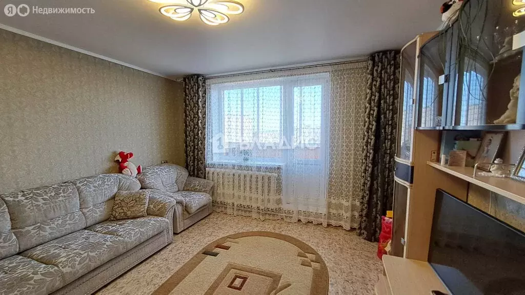 3-комнатная квартира: Белебей, Красная улица, 123/3 (64.7 м) - Фото 1