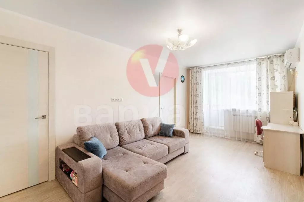 2-к кв. Омская область, Омск наб. Иртышская, 39 (45.0 м) - Фото 1