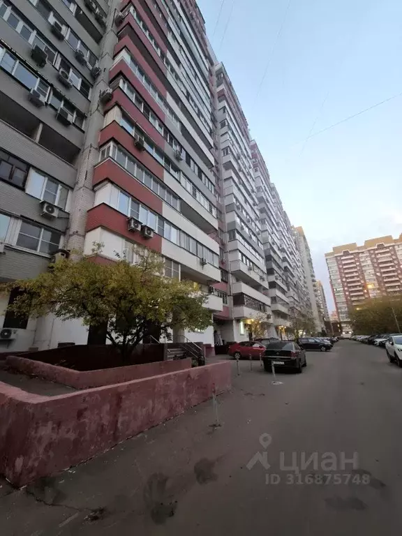 2-к кв. Москва Мичуринский просп., 21К1 (66.0 м) - Фото 0