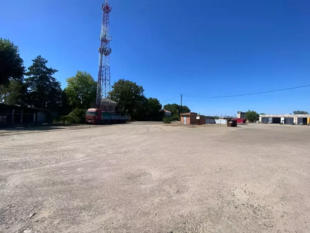 Производственное помещение в Краснодарский край, Усть-Лабинск ул. ... - Фото 1